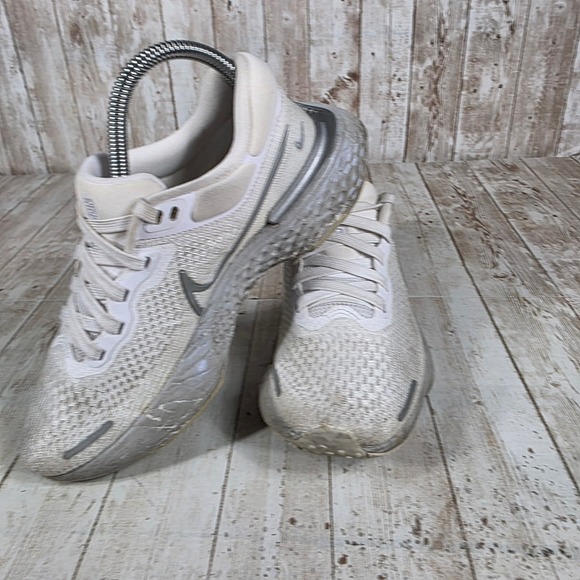 Nike React Infinity Run Flyknit 2 Women's Running Shoes CT2229-101 White Silver - Picture 5 of 8